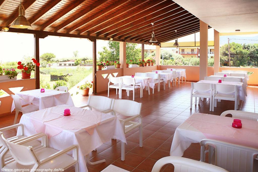 Hotel Stefani Sarti Exterior foto
